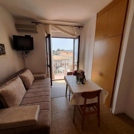 Apartments Andjus Sveti Stefan Exterior photo